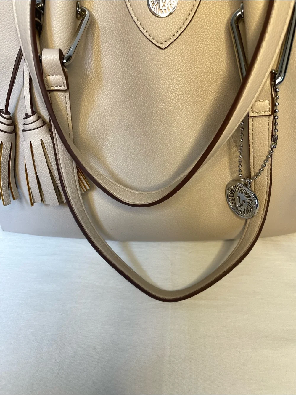 Anne Klein anne klein